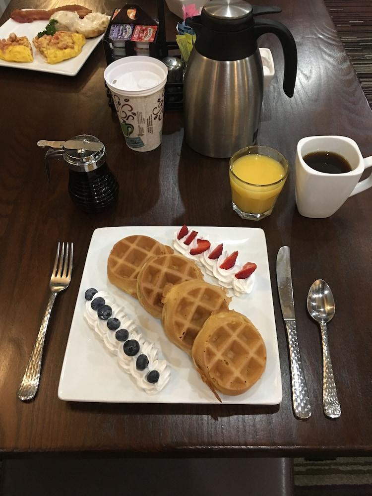 Holiday Inn Tyler - Conference Center By Ihg Esterno foto