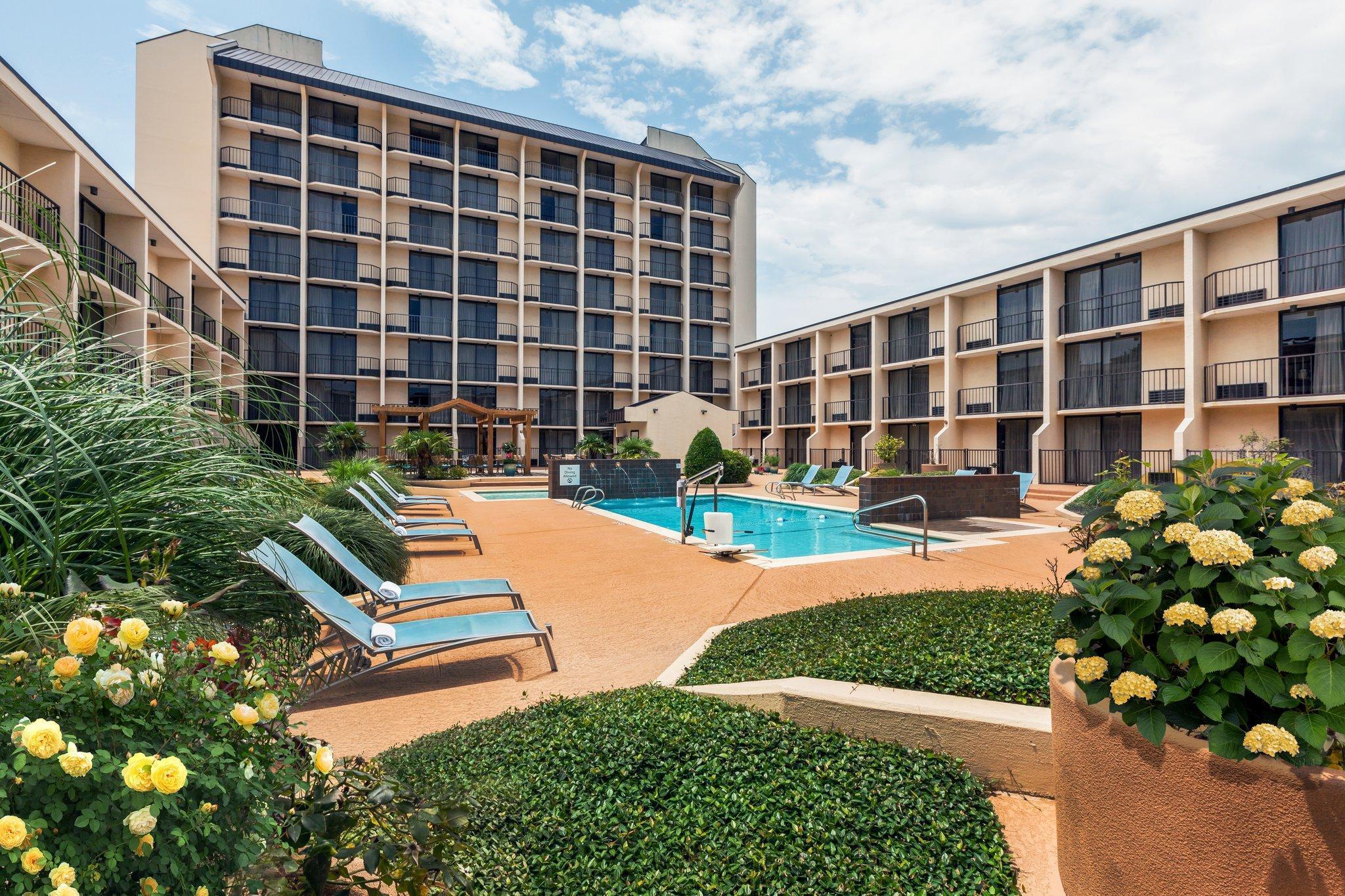 Holiday Inn Tyler - Conference Center By Ihg Esterno foto