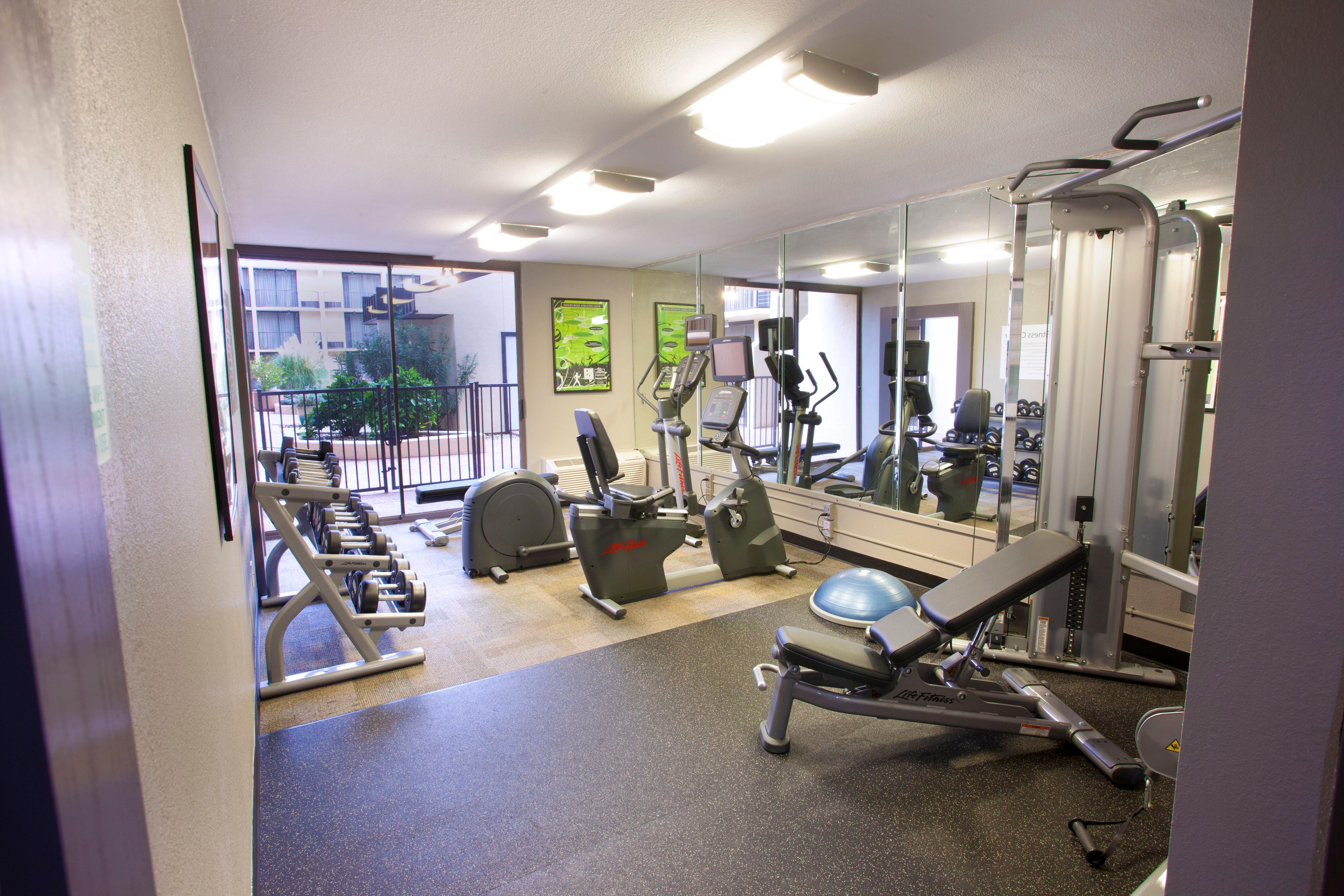 Holiday Inn Tyler - Conference Center By Ihg Esterno foto