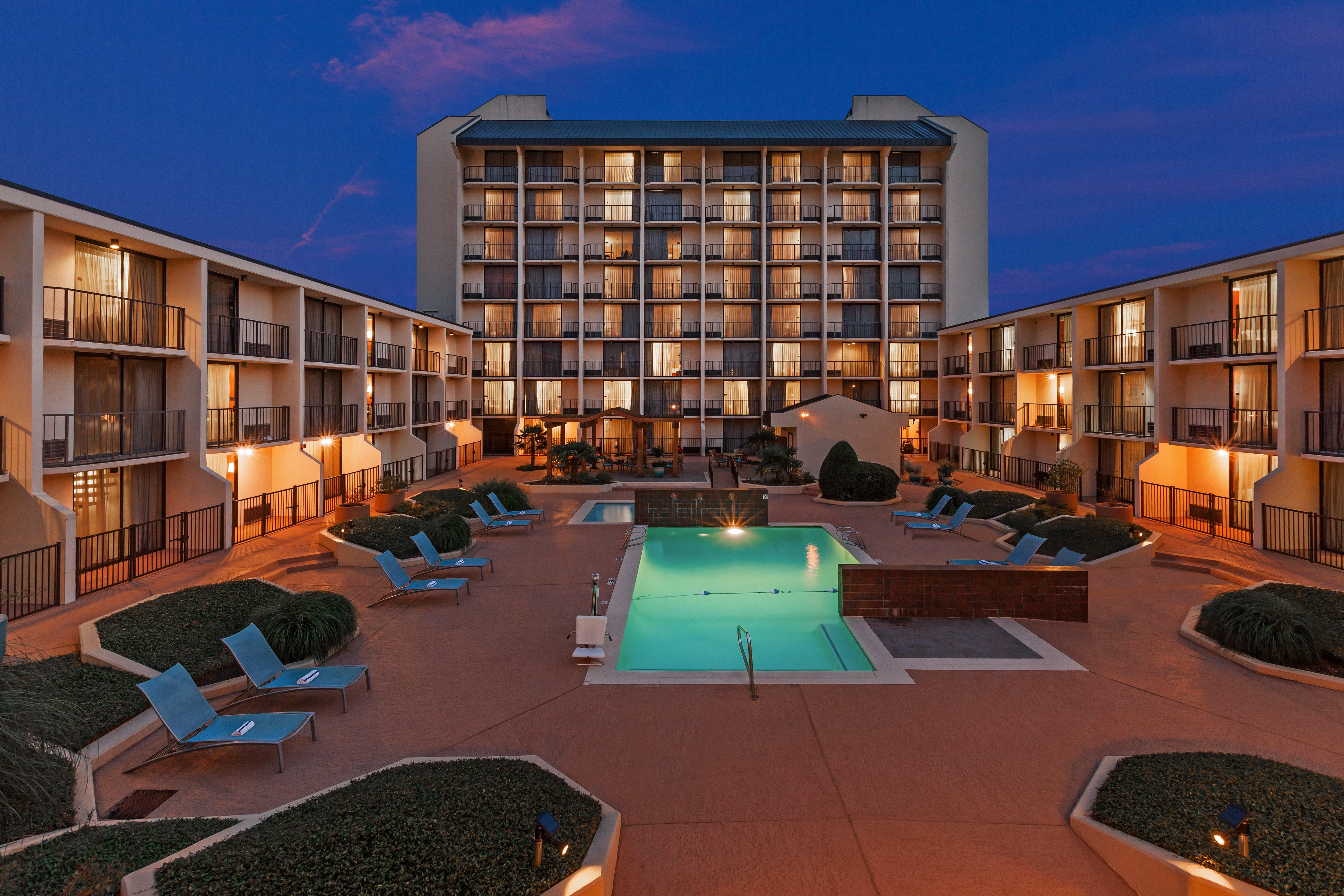 Holiday Inn Tyler - Conference Center By Ihg Esterno foto
