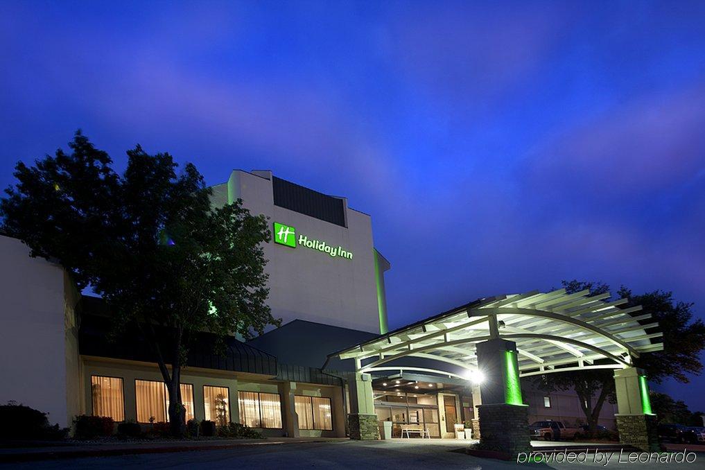 Holiday Inn Tyler - Conference Center By Ihg Esterno foto