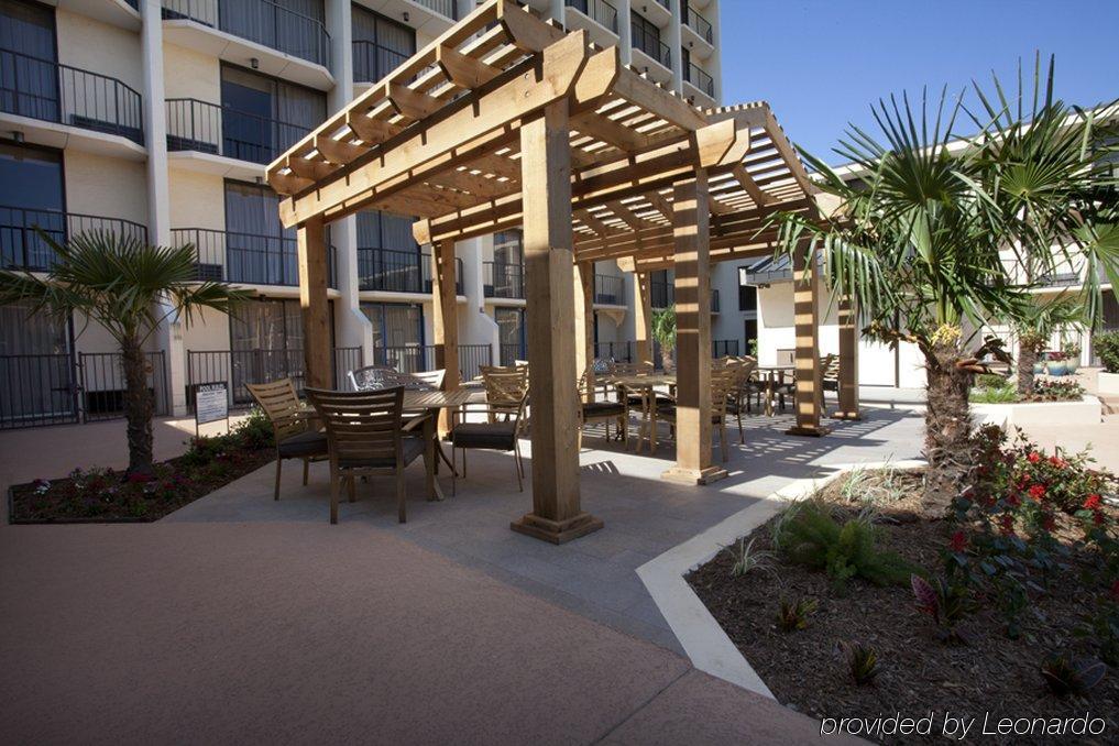 Holiday Inn Tyler - Conference Center By Ihg Esterno foto